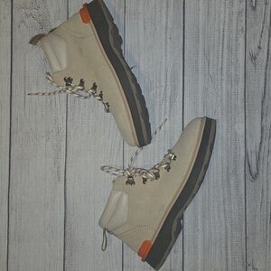 Sorel Women's Hi-Line Hiker Boots Cream/Orange Size 10.5